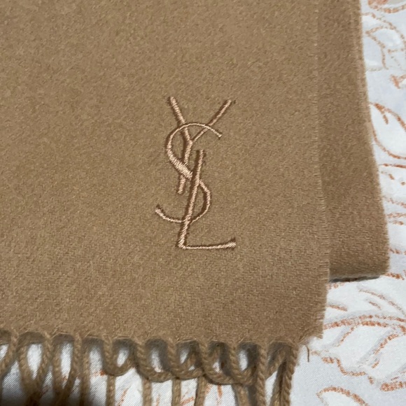 New YSL Saint Laurent logo wool scarf - Picture 3 of 6